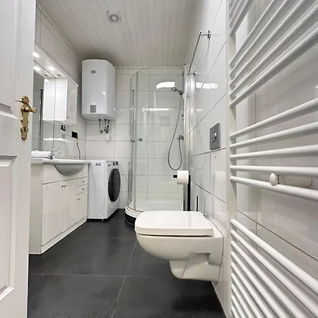 Bamo - Living Classic Apartament